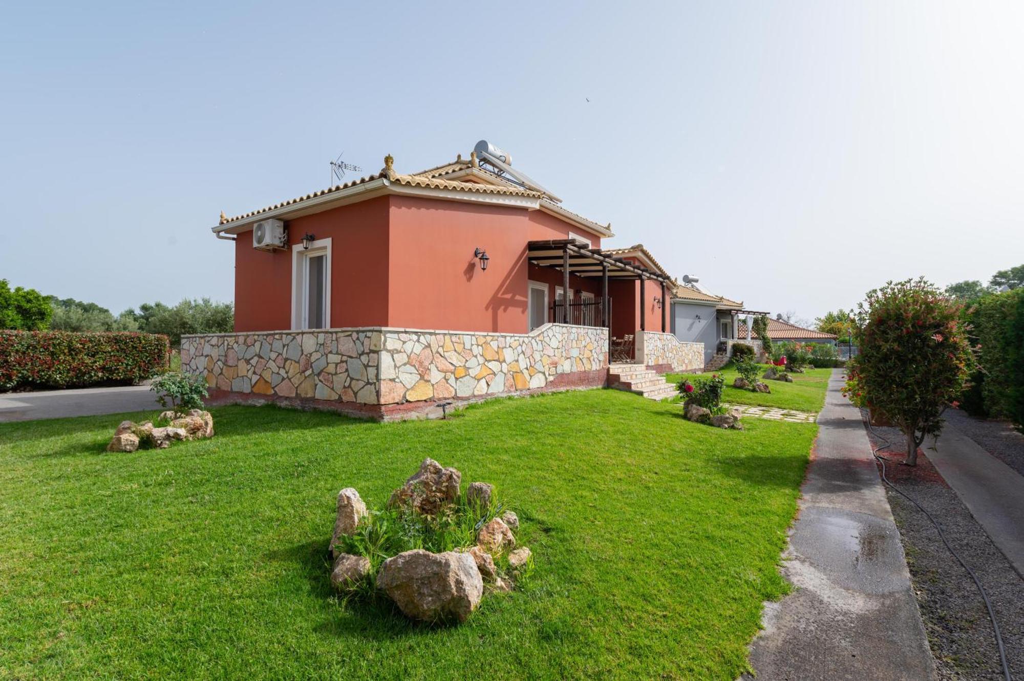 Spedion Villa - Near To Sea Villas With Heated Swimming Pool Gytheio Dış mekan fotoğraf