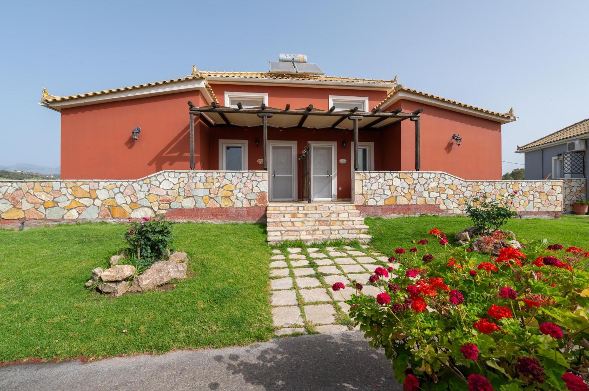 Spedion Villa - Near To Sea Villas With Heated Swimming Pool Gytheio Dış mekan fotoğraf