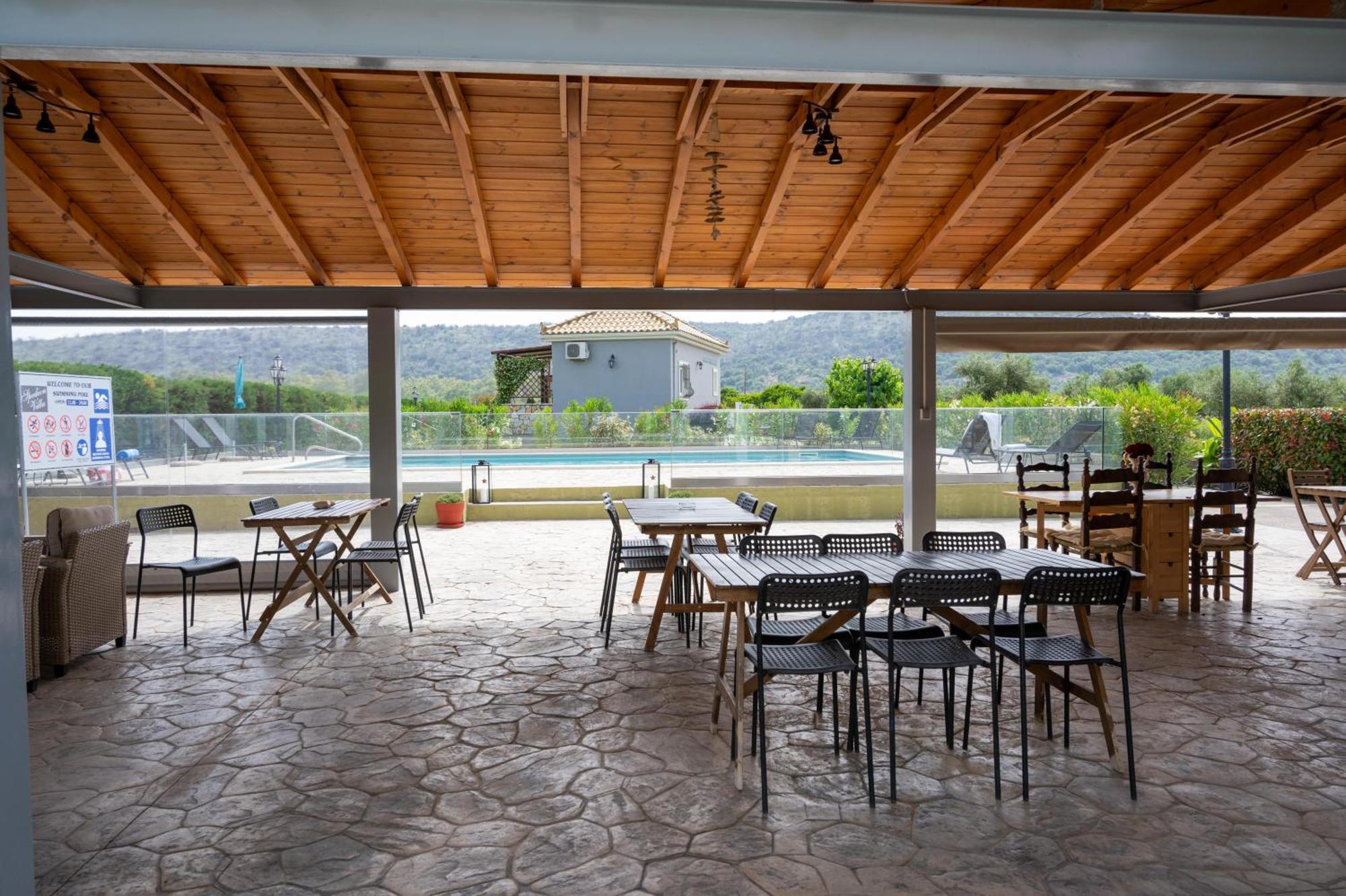 Spedion Villa - Near To Sea Villas With Heated Swimming Pool Gytheio Dış mekan fotoğraf